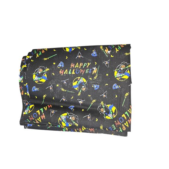 Halloween Fabric Lot Six Designs 1-3 Yards Each Cranston Print Works - Picture 7 of 7